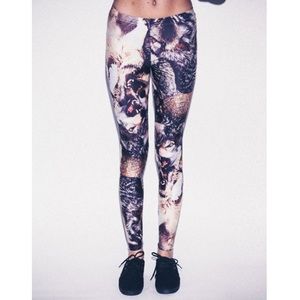 Drop Dead Okami wolf leggings (LIKE Black Milk)